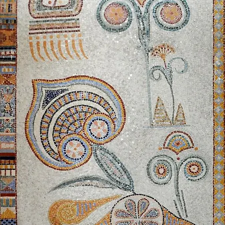Villa Mosaic